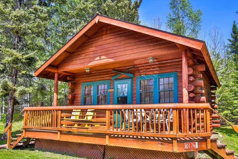 Northern Lights Resort & Outfitting - Bass Cabin